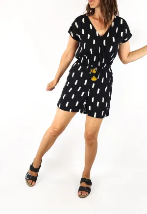 Elm black and white print playsuit size 8