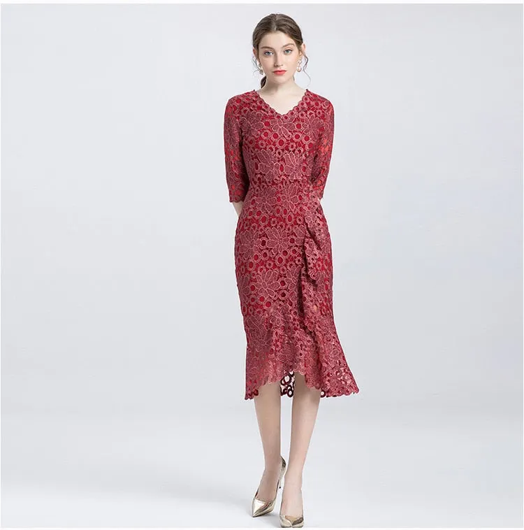 Europe and the United States high-end large size mother with big temperament slim hip tail sleeve flower dress