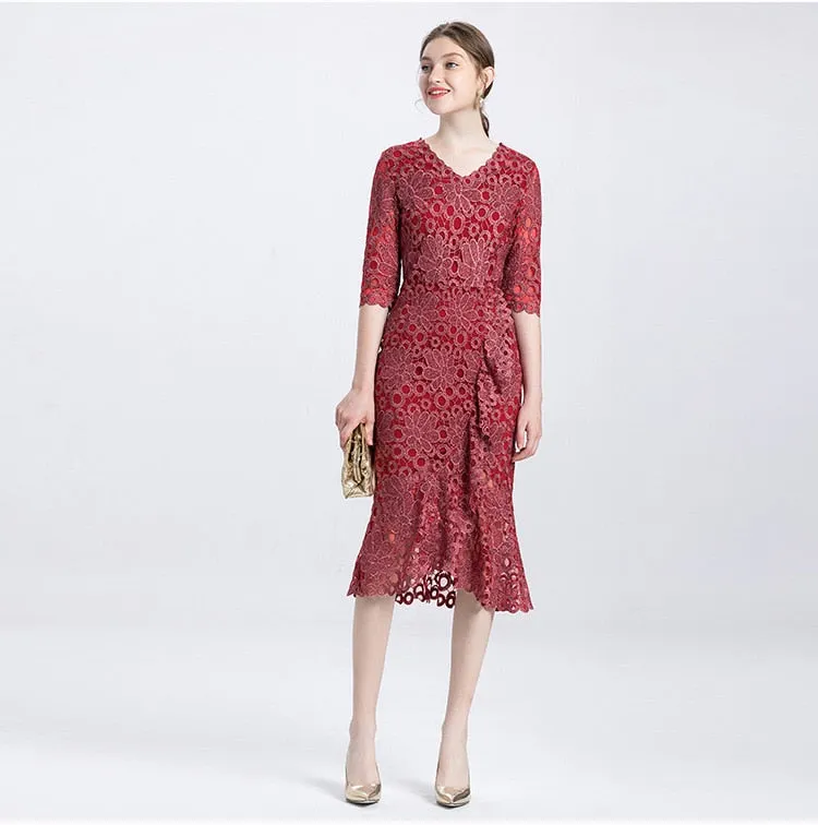 Europe and the United States high-end large size mother with big temperament slim hip tail sleeve flower dress