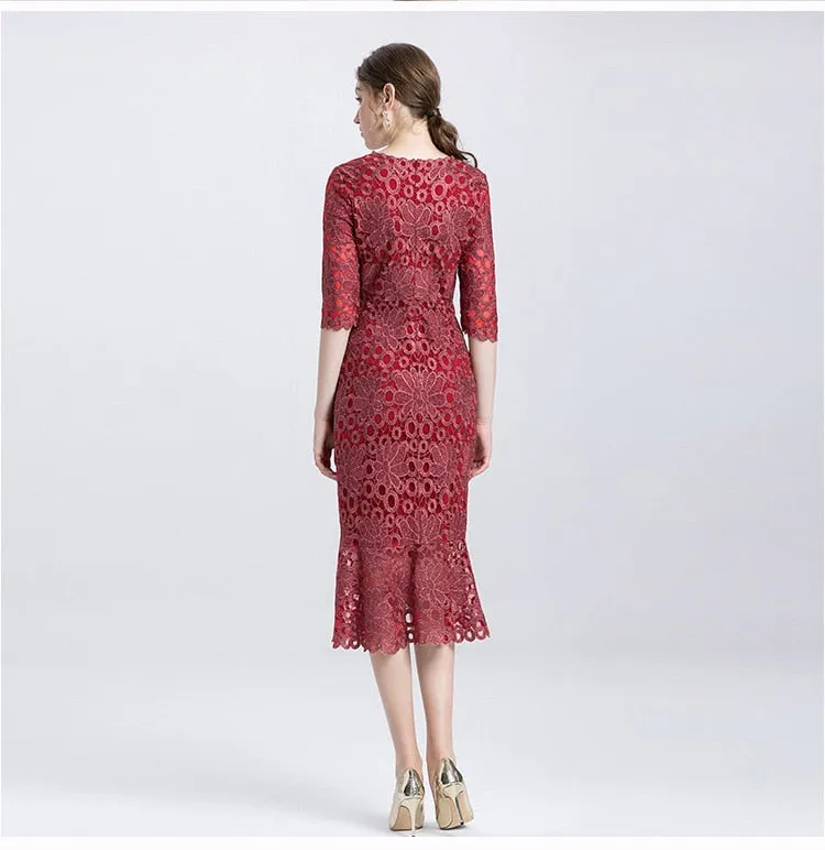Europe and the United States high-end large size mother with big temperament slim hip tail sleeve flower dress
