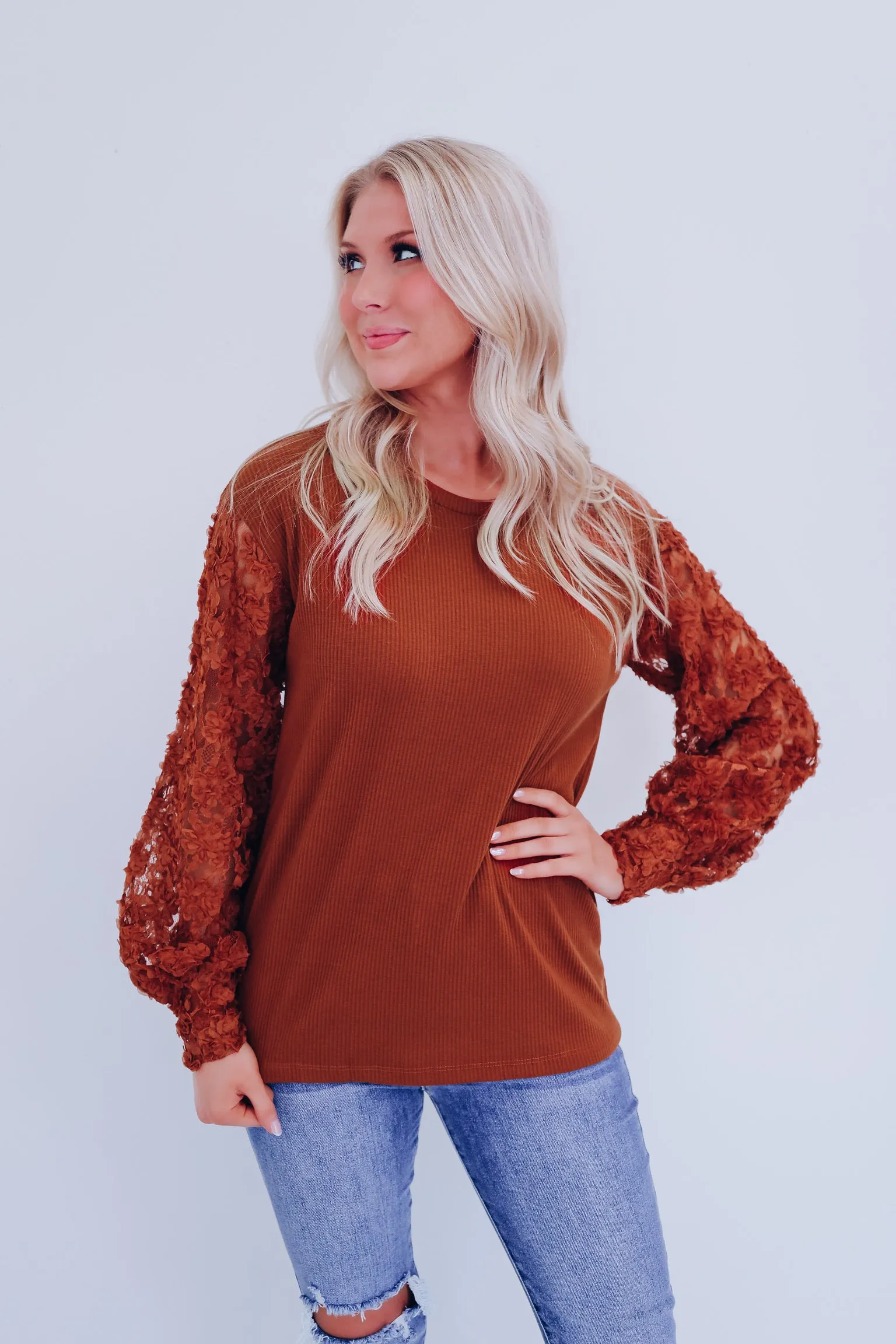 Fiori Lace Sleeve Top - Rust