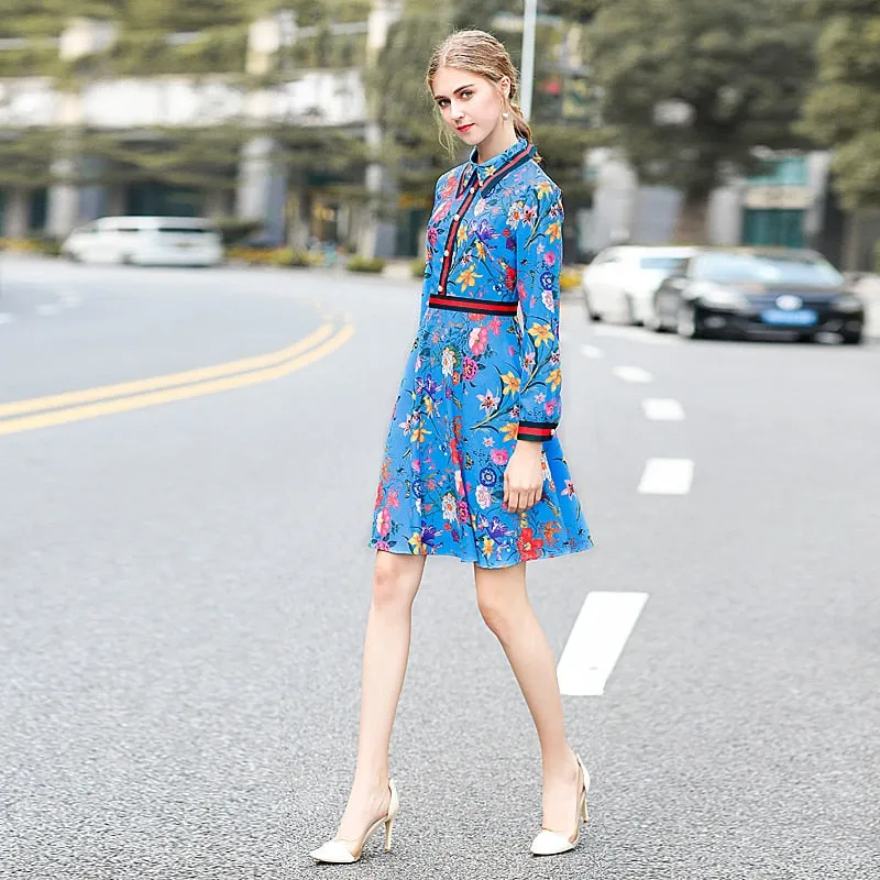 Harper Collins Retro Catwalk Flower Print Long Sleeved Dress