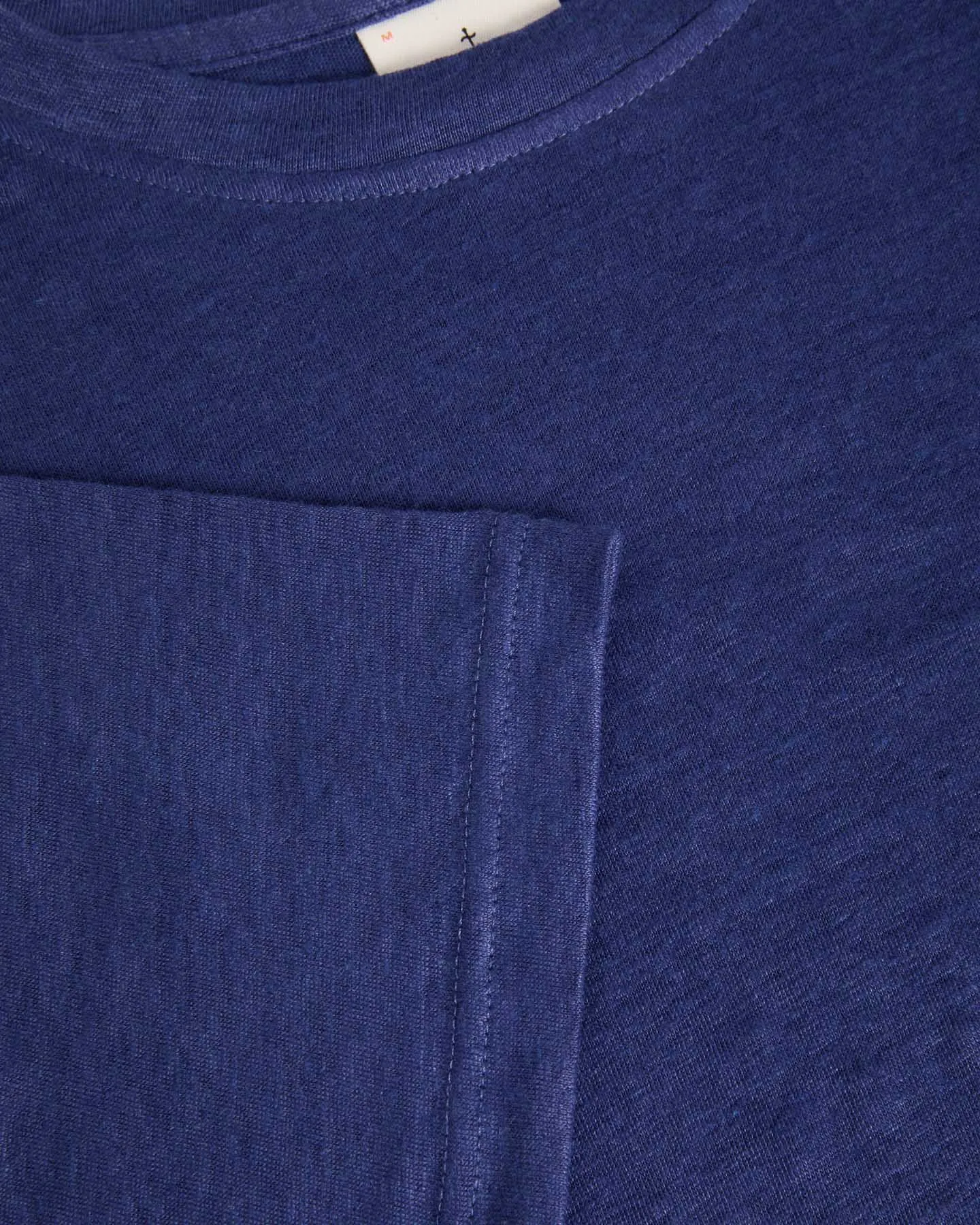 La Paz - Botelho Comfort Tee - Navy Linen