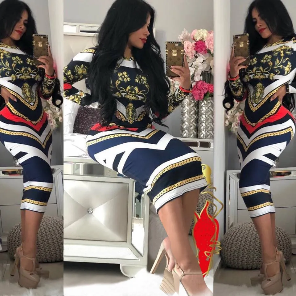 Long Sleeve Knee-Length Dresses