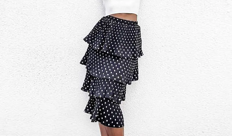 New Polka Dot Laminated Cake Versatile Skirt