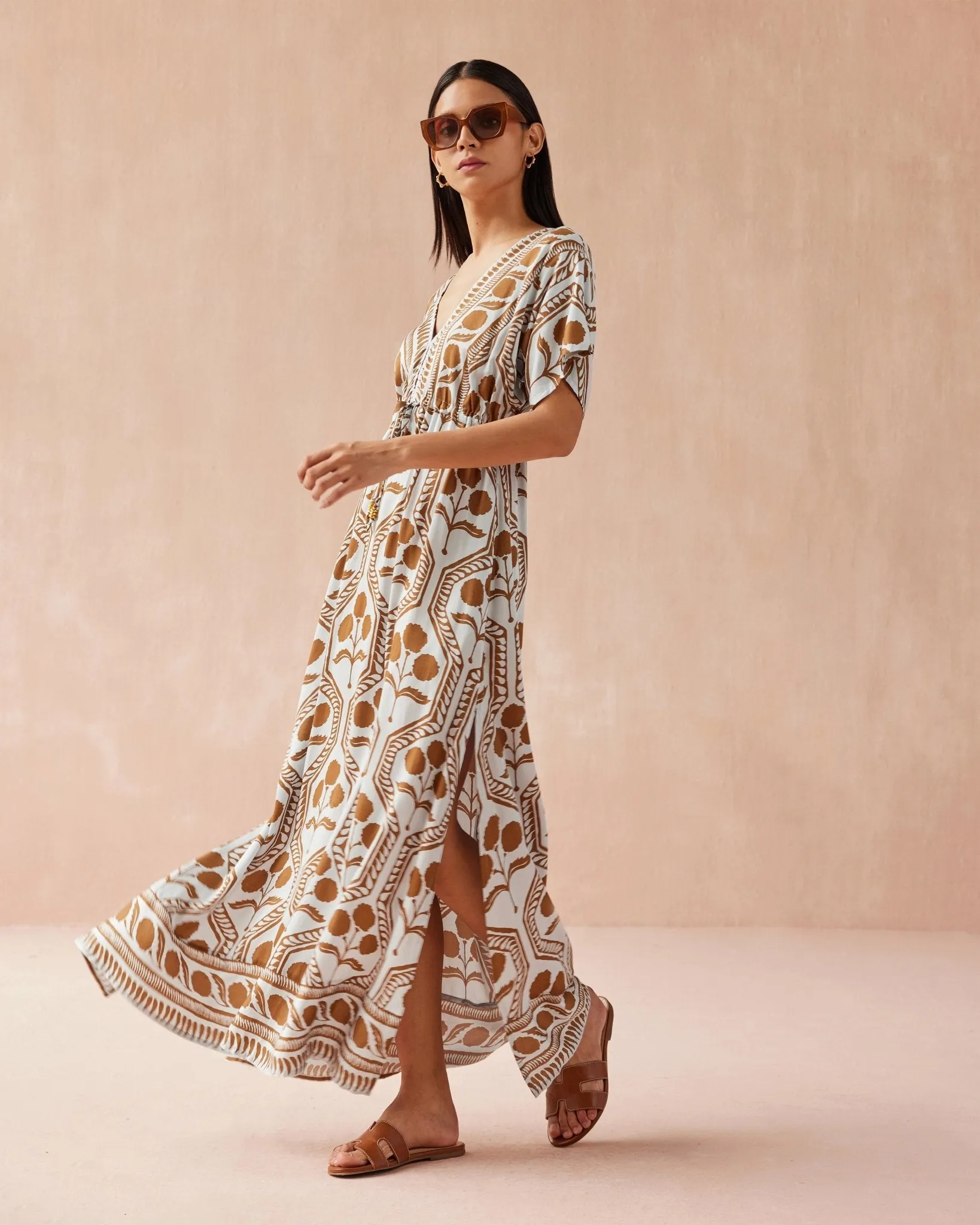 Pia Caftan