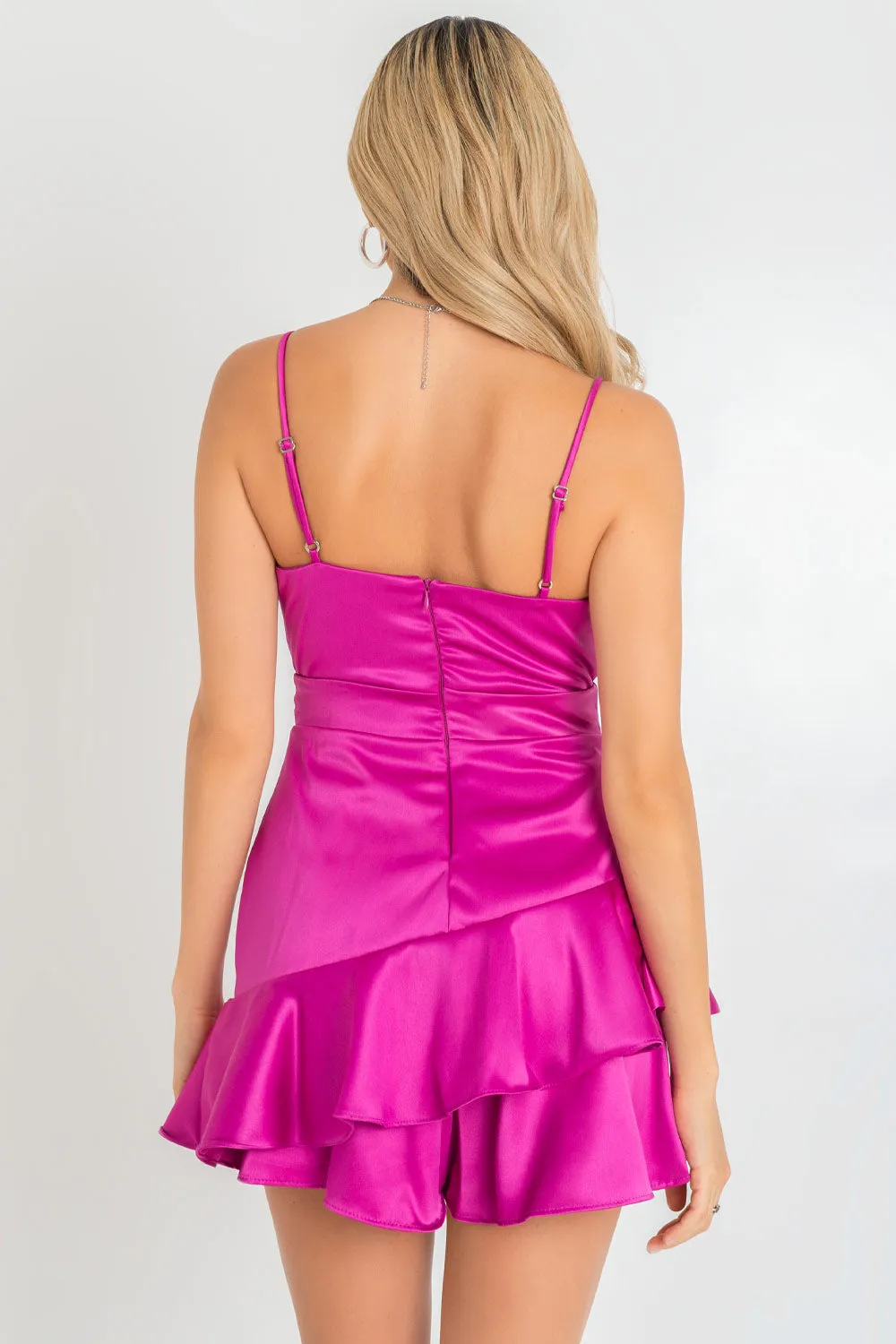 Playsuit satinado de tirantes olanes