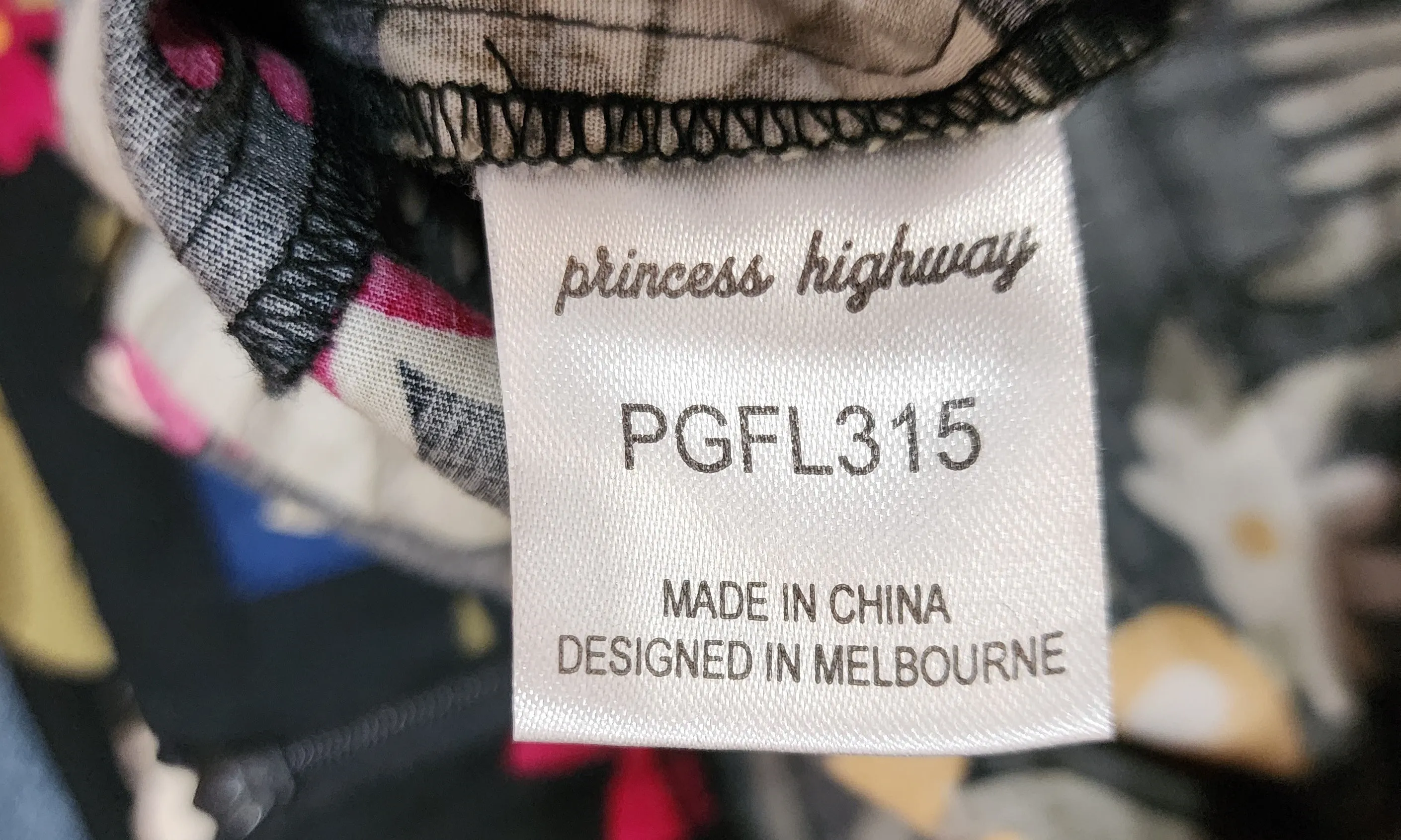 Princess Highway parrot print playsuit size 8
