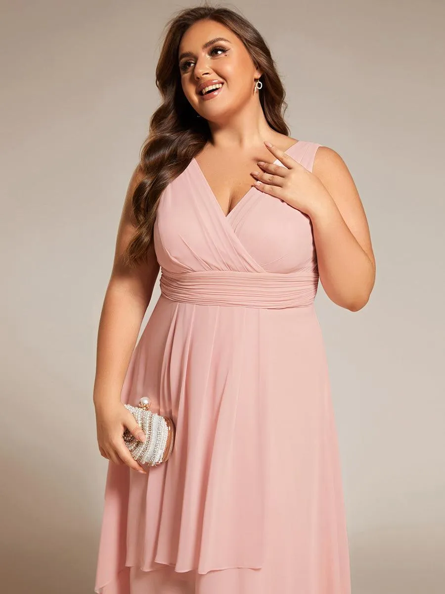 Robe d'invité de mariage élégante en mousseline de soie plissée sans manches à col en V
