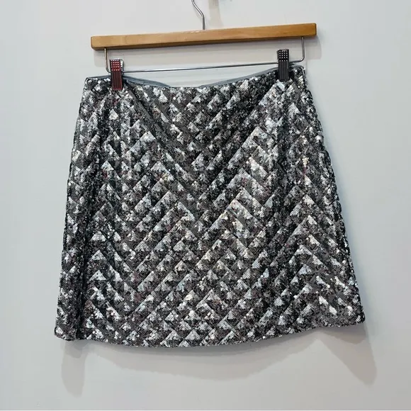 She   Sky boutique sequin skirt bundle silver purple size medium