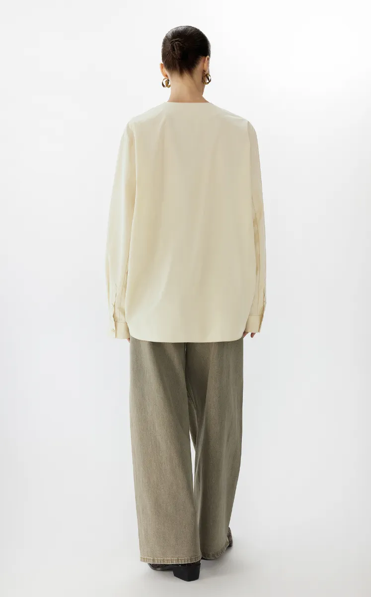 Shirt / JNBY Oversized V-Neck Cotton Poplin Shirt