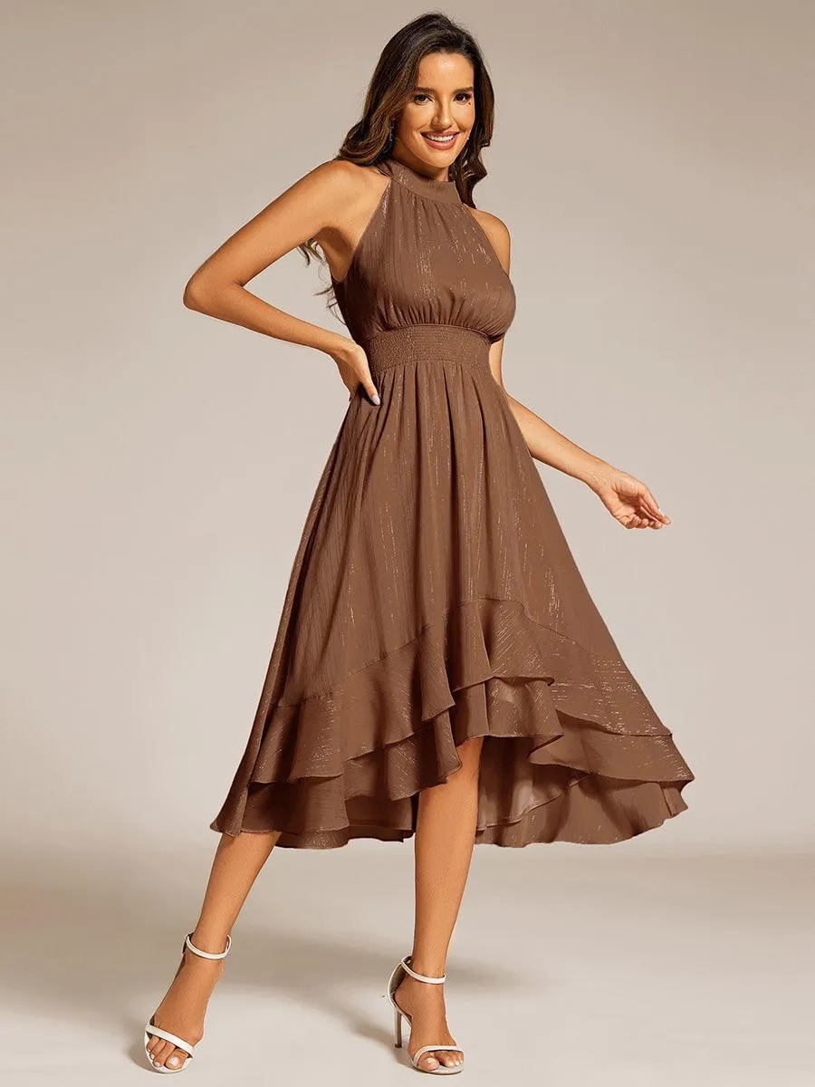 Taille personnalisée Robe d'invité de mariage plissée à volants haut-bas scintillante à col licou