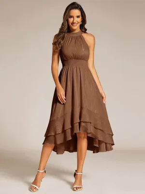 Taille personnalisée Robe d'invité de mariage plissée à volants haut-bas scintillante à col licou