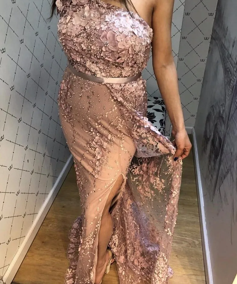 Wine Red Handmade Flowers Pearls Evening Dresses One-Shoulder Sexy Luxury Evening Gowns